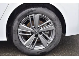 Peugeot 308 1.2i Hybrid - 136 - BV e-DCS6 III 2021 BERLINE Active Pack occasion - Photo 34