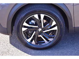 Peugeot 2008 PureTech 130 S&S EAT8 Allure Pack occasion - Photo 16