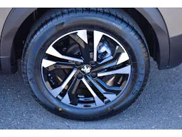 Peugeot 2008  PureTech 130 S&S EAT8 Allure Pack occasion - Photo 38