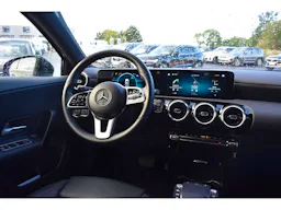 Mercedes Benz Classe A  A 180 - BV 7G-DCT  BERLINE 5P - BM 177 Business Line occasion - Photo 6