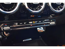 Mercedes Benz Classe A  A 180 - BV 7G-DCT  BERLINE 5P - BM 177 Business Line occasion - Photo 12