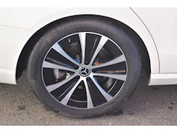 Mercedes Benz Classe E  300 e 9G-Tronic Avantgarde Line occasion - Photo 41