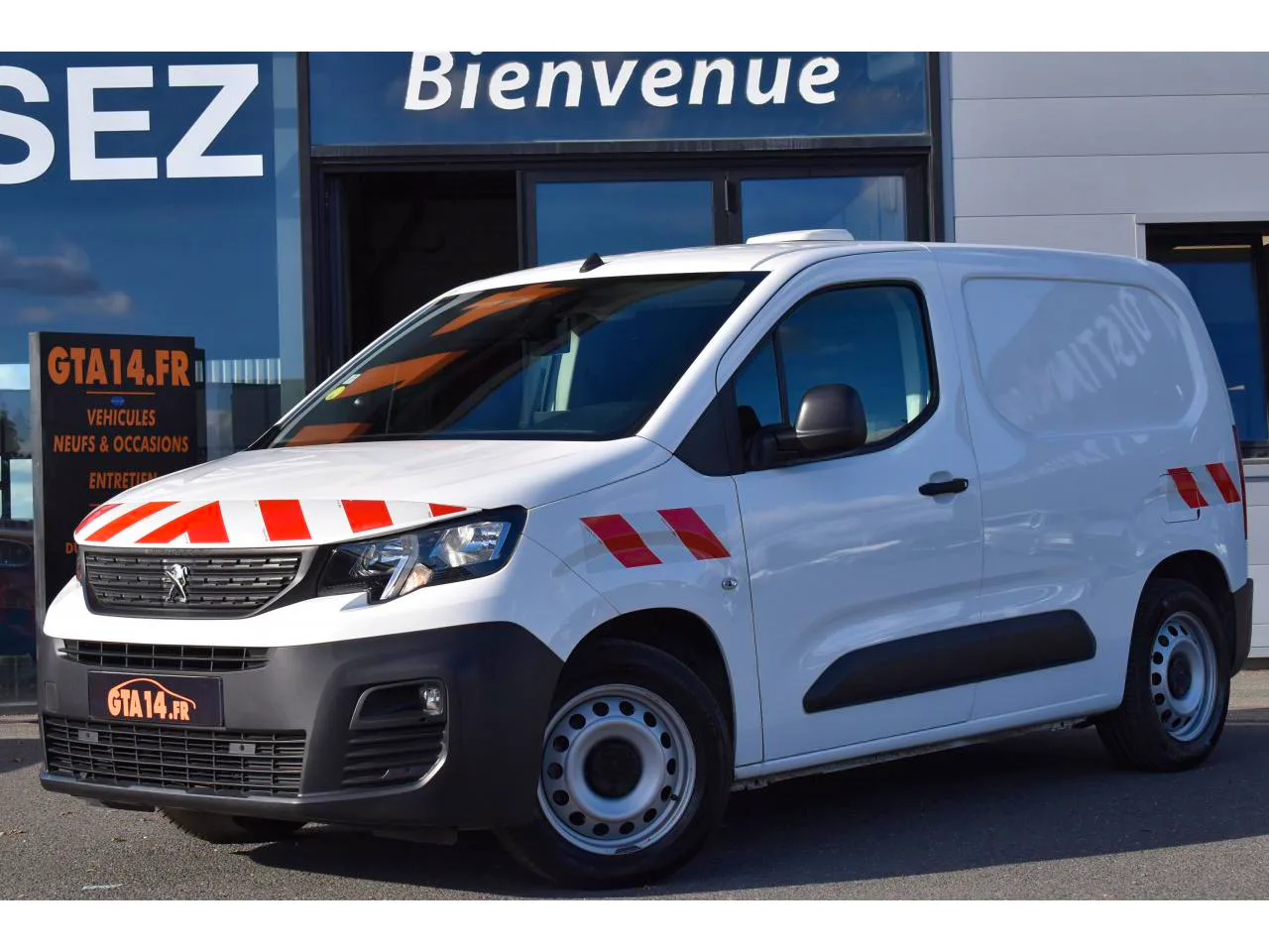 Peugeot Partner STANDARD 650 KG BLUEHDI 130 S&S BVM6 ASPHALT occasion
