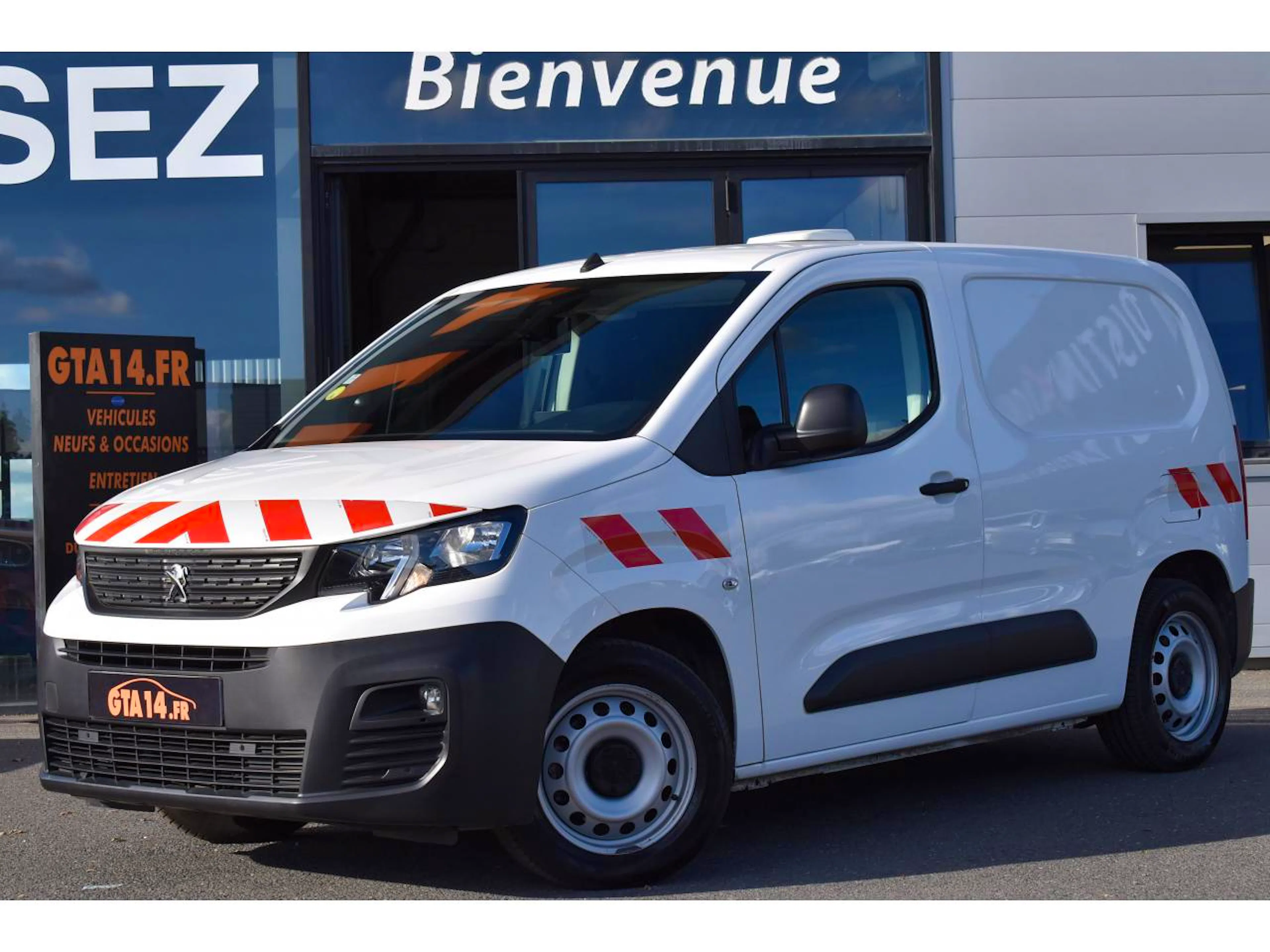 Peugeot Partner STANDARD 650 KG BLUEHDI 130 S&S BVM6 ASPHALT occasion