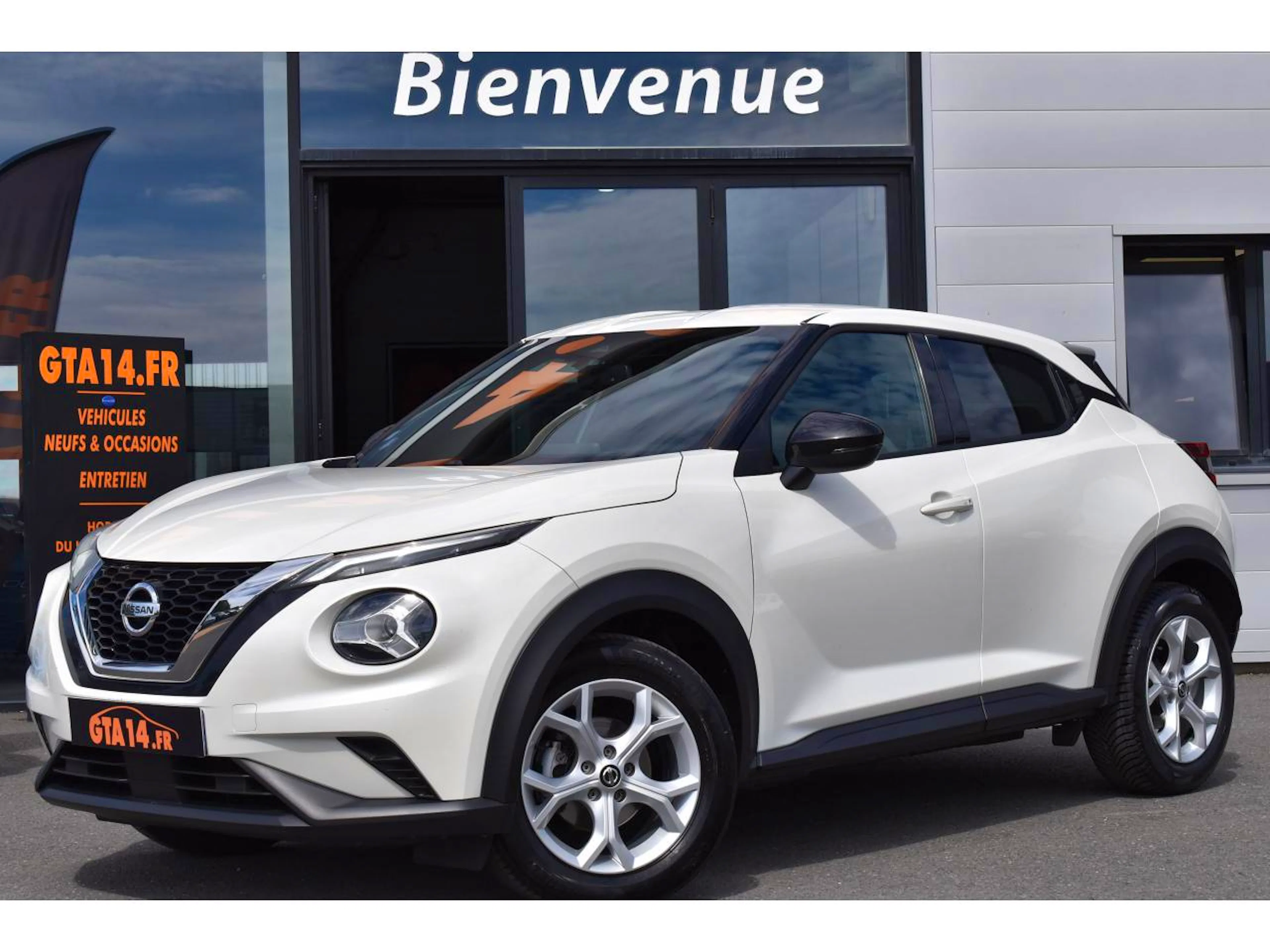 Nissan Juke 1.0 DIG-T 114 Stop/Start N-Connecta occasion