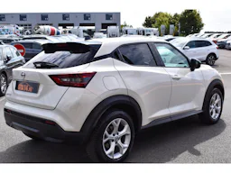 Nissan Juke 1.0 DIG-T 114 Stop/Start N-Connecta occasion - Photo 2