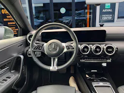 Mercedes Benz Classe A Berline A 250e BV 8G-DCT BERLINE 4P - BM 177 Business Line occasion - Photo 3