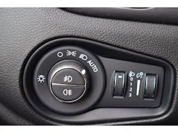 Jeep Renegade  1.3 Turbo T4 190 ch PHEV BVA6 4xe eAWD Limited occasion - Photo 21