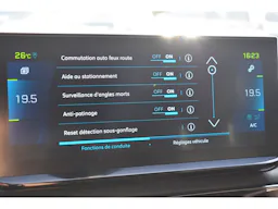 Peugeot 3008 Hybrid 225 e-EAT8 GT occasion - Photo 30