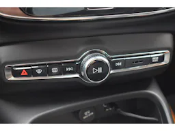 Volvo XC40  T4 Recharge 129+82 ch DCT7 Ultimate occasion - Photo 34