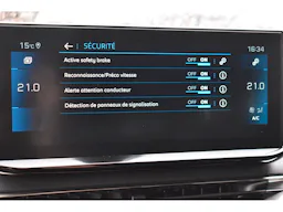 Peugeot 5008 Hybrid 136 e-DCS6 Active Pack occasion - Photo 31