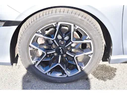 Kia Ceed 1.5 T-GDi 140 ch DCT7 GT-line occasion - Photo 16