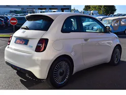 Fiat 500  III E 118 42 KWH occasion - Photo 2