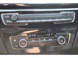 BMW X1 sDrive 18i 136 ch F48 LCI Business Design occasion - Photo 13
