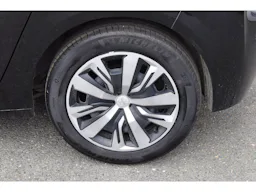 Peugeot 208 PureTech 100 S&S BVM6 Active Pack occasion - Photo 37