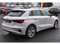 Audi A3 Sportback 35 TFSI Mild Hybrid 150 S tronic 7 Design Luxe occasion - Photo 2