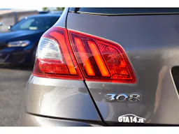 Peugeot 308 PureTech 110ch S&S BVM6 Active Business occasion - Photo 41