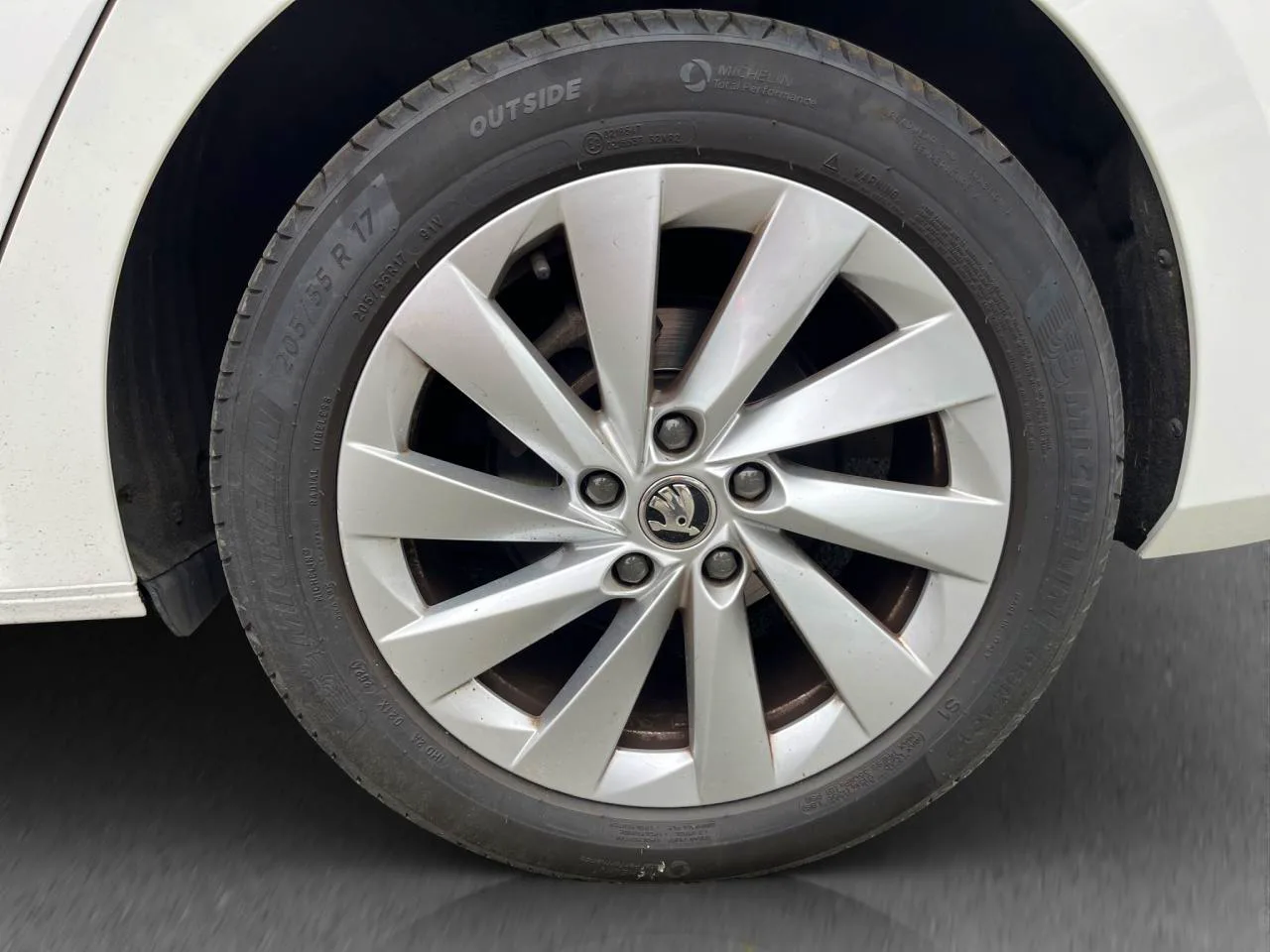 Skoda Octavia Combi 1.5 TSI Hybrid 116 ch ACT DSG7 Selection occasion