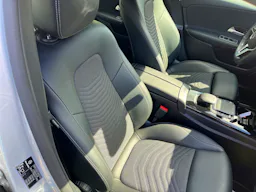 Mercedes Benz Classe A A 250 e - BV 8G-DCT BERLINE 5P - BM 177 Business Line occasion - Photo 5