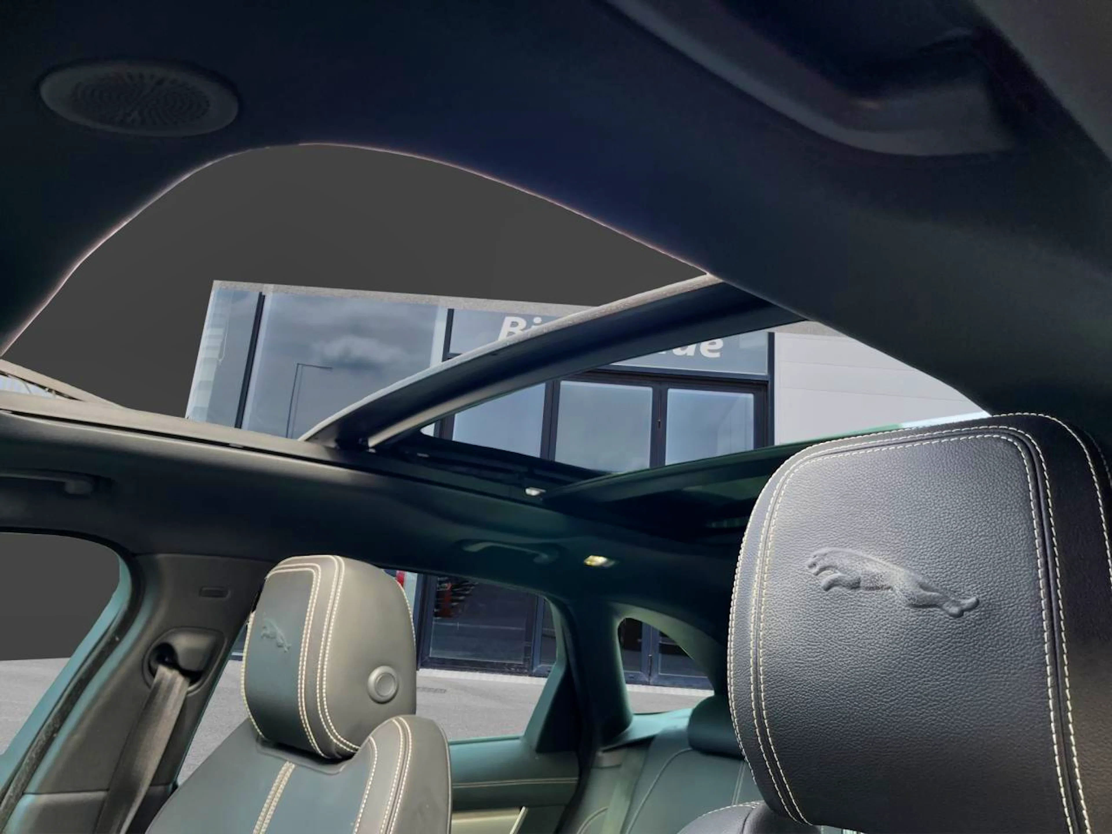 Jaguar F-Pace 2.0 P400e PHEV AWD BVA8 R-Dynamic S occasion