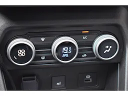 Dacia Sandero TCe 90 CVT Stepway Extreme occasion - Photo 13