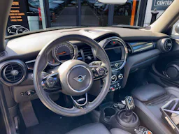 Mini Mini 1.5i - 136 - BVR F56 LCI COUPE Cooper Greenwich occasion - Photo 3