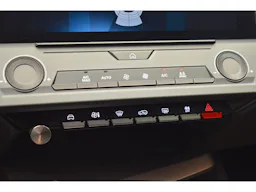 Peugeot 308 SW  Hybrid 136 e-DCS6 Style occasion - Photo 13