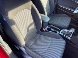 Kia Ceed SW 1.5 T-GDi 160 ch DCT7 Active occasion - Photo 6