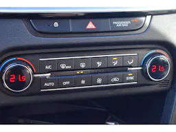 Kia Ceed SW 1.5 T-GDi 160 ch DCT7 Active occasion - Photo 13