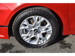 Kia Ceed SW 1.5 T-GDi 160 ch DCT7 Active occasion - Photo 16