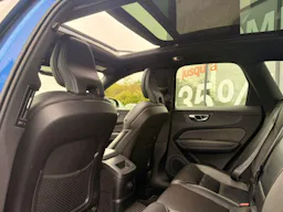 Volvo XC60  T8 Recharge AWD 303 ch + 87 ch Geartronic 8 R-Design occasion - Photo 7