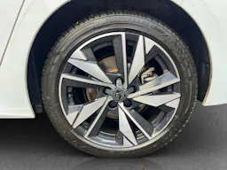 Peugeot 308 1.6 PHEV - 180 - BV e-EAT8 occasion - Photo 6