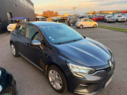 Renault Clio E-Tech 140 - 21N Business occasion - Photo 17