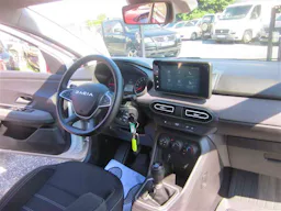 Dacia Jogger JOGGER ECOG 1.0 100CV EXPRESSION 7 PLACES occasion - Photo 12
