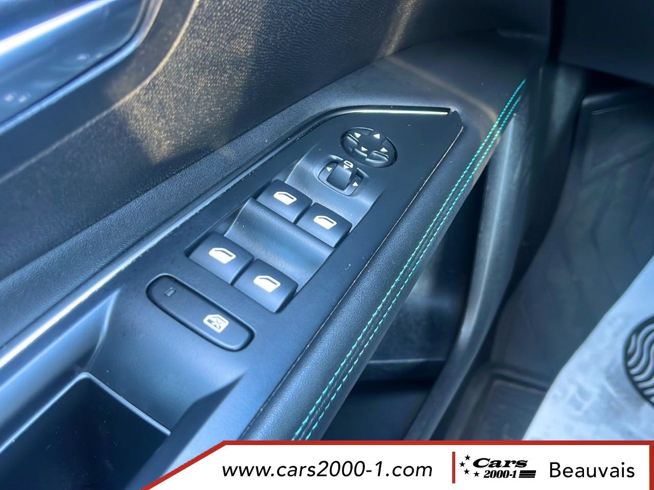 Peugeot 3008  Hybrid4 300 e-EAT8 Allure Pack occasion - Photo 19