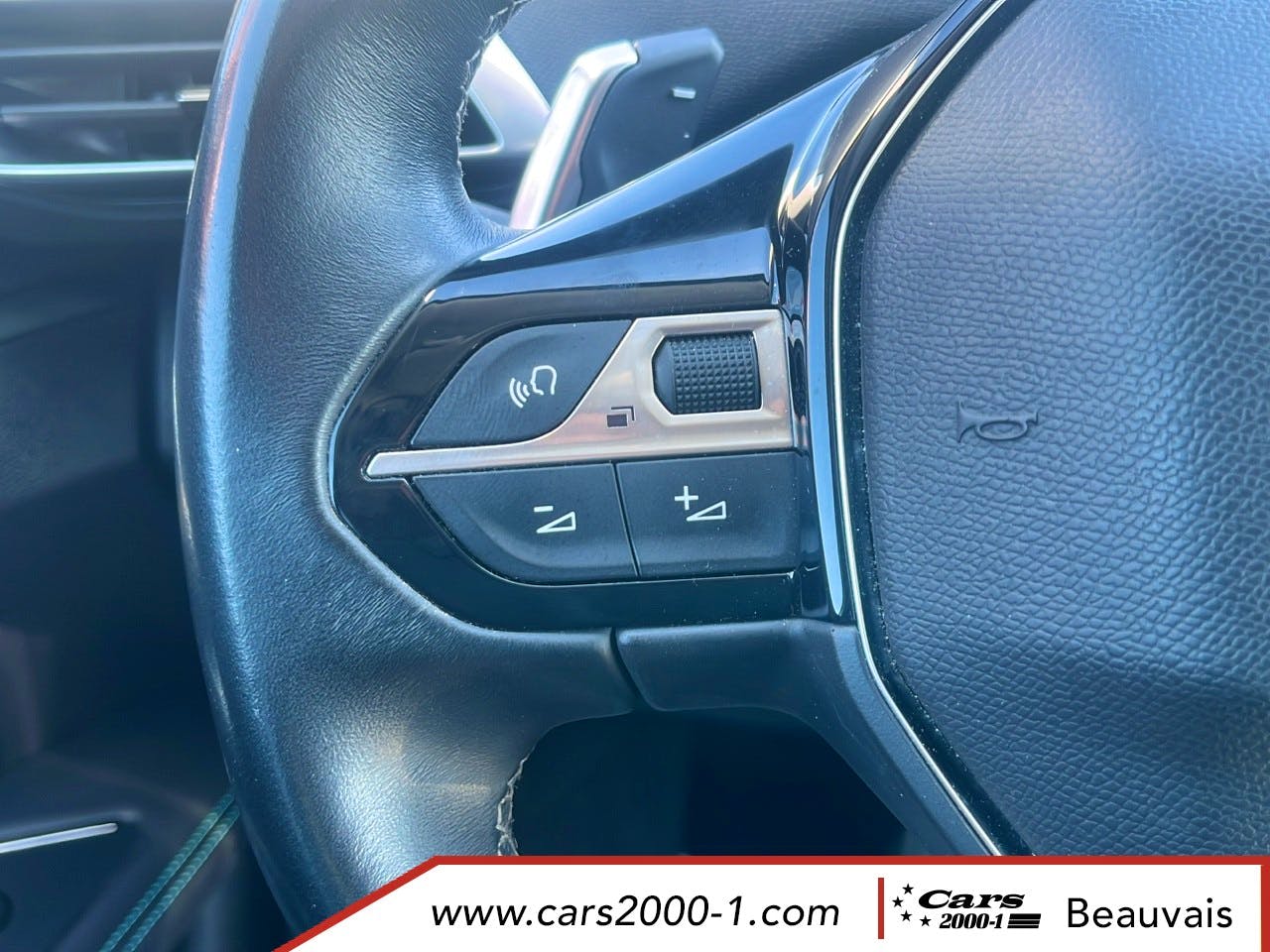 Peugeot 3008  Hybrid4 300 e-EAT8 Allure Pack occasion - Photo 21
