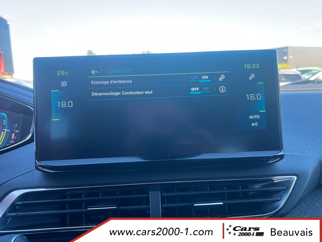 Peugeot 3008  Hybrid4 300 e-EAT8 Allure Pack occasion - Photo 28