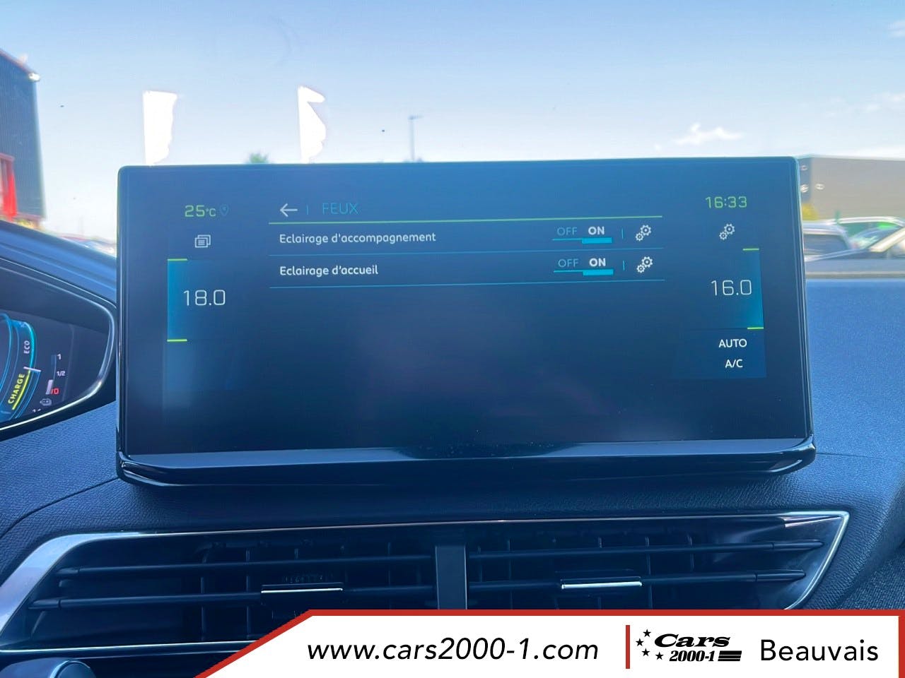 Peugeot 3008  Hybrid4 300 e-EAT8 Allure Pack occasion - Photo 29