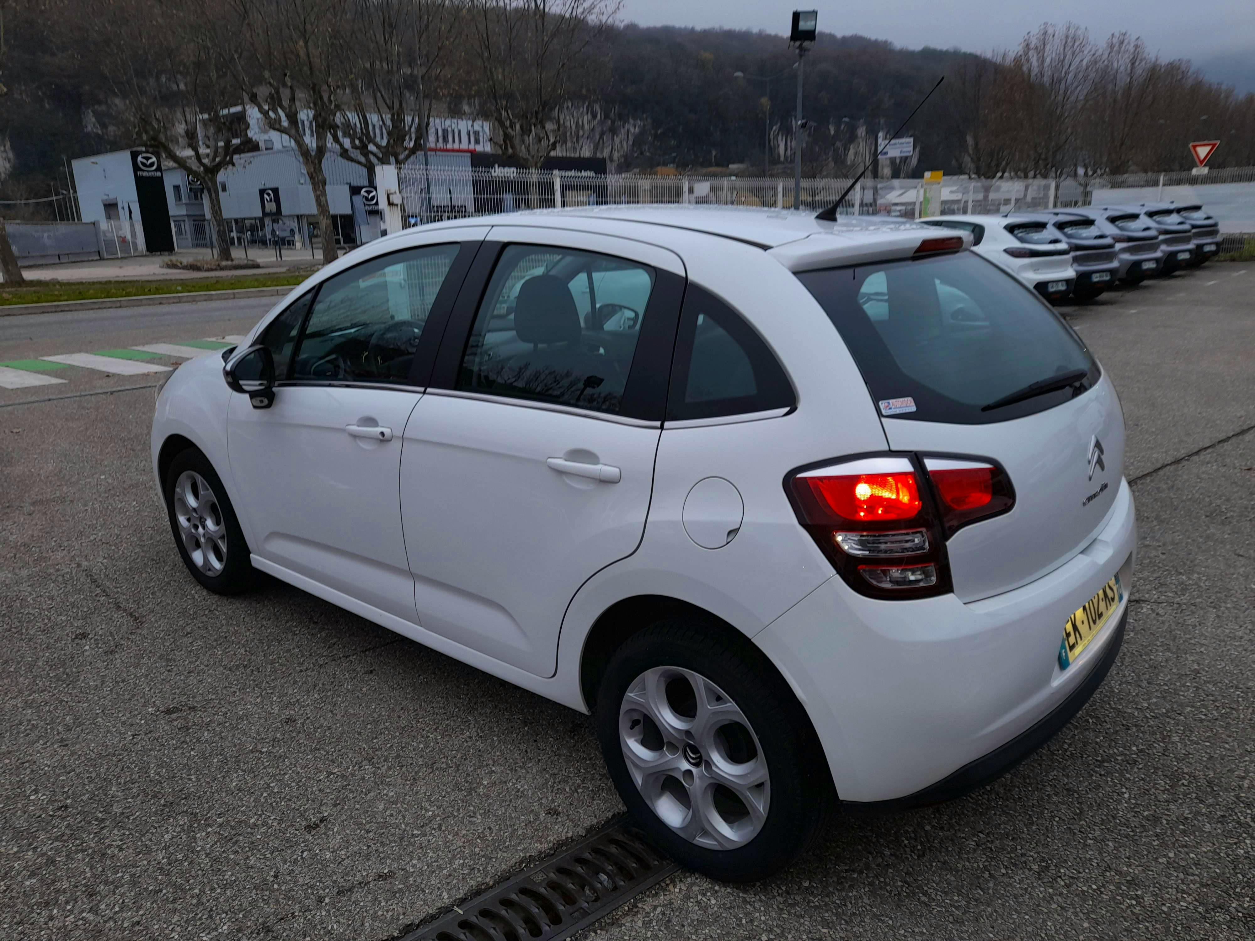 Citroën C3  II PureTech 82 Feel Edition occasion - Photo 4