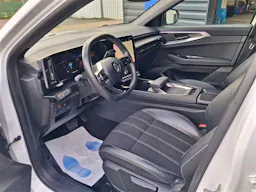 Renault Austral  AUSTRAL E-TECH200 TECHNO BVA occasion - Photo 6