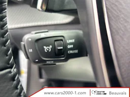 Peugeot 2008 Hybrid 145 e-DCS6 Allure occasion - Photo 12