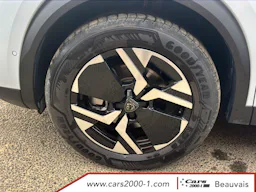 Peugeot 2008  Hybrid 145 e-DCS6 Allure occasion - Photo 15