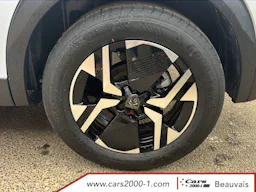 Peugeot 2008  Hybrid 145 e-DCS6 Allure occasion - Photo 16