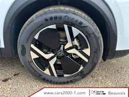 Peugeot 2008  Hybrid 145 e-DCS6 Allure occasion - Photo 18