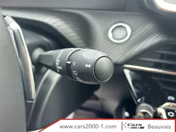 Peugeot 2008 Hybrid 145 e-DCS6 Allure occasion - Photo 22
