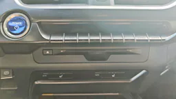 Lexus UX 250h 2WD Luxe occasion - Photo 32