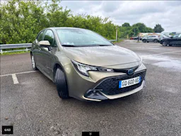 Toyota Corolla Hybride 140ch Dynamic Business + Programme Beyond Zero Academy occasion - Photo 5