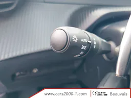 Peugeot 2008  Hybrid 145 e-DCS6 Allure occasion - Photo 21