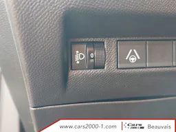Peugeot 2008 Hybrid 145 e-DCS6 Allure occasion - Photo 23