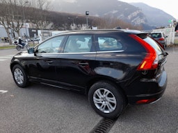 Volvo XC60  D4 181ch AWD Momentum Business occasion - Photo 5